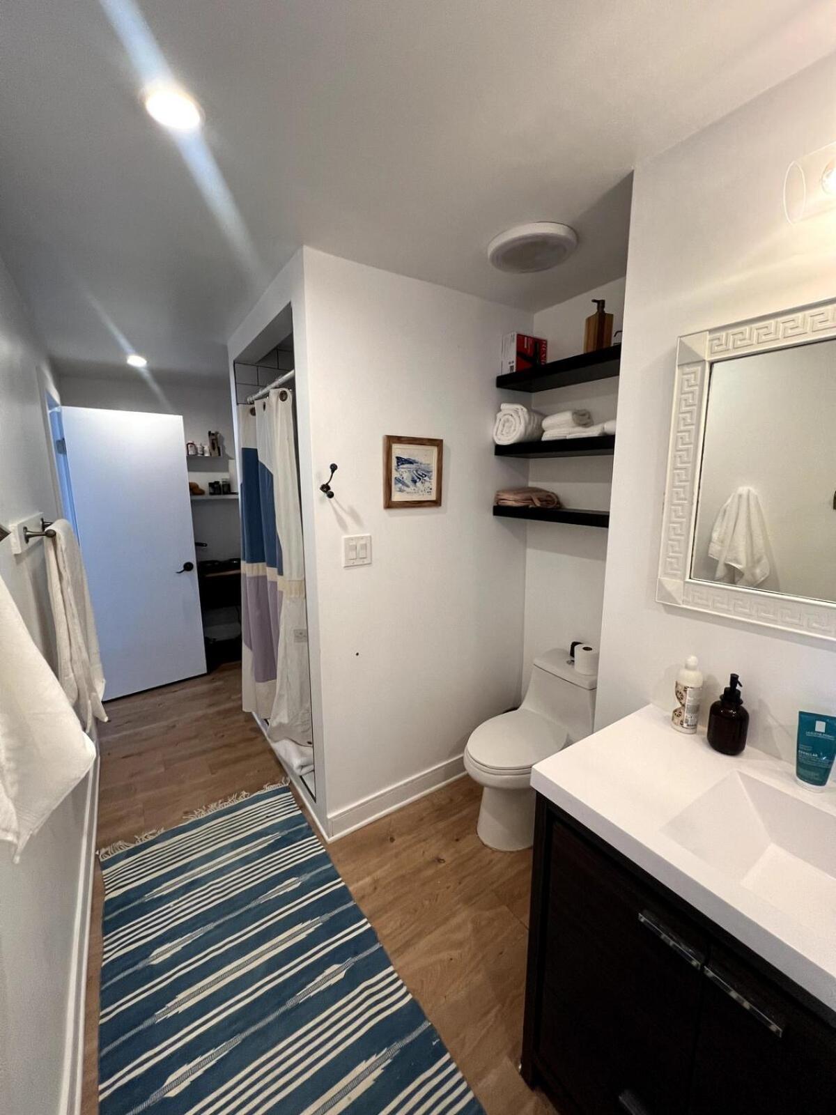 Luxury Canyon Escape - Stunning 3-bedroom, 2-bath Sanctuary *