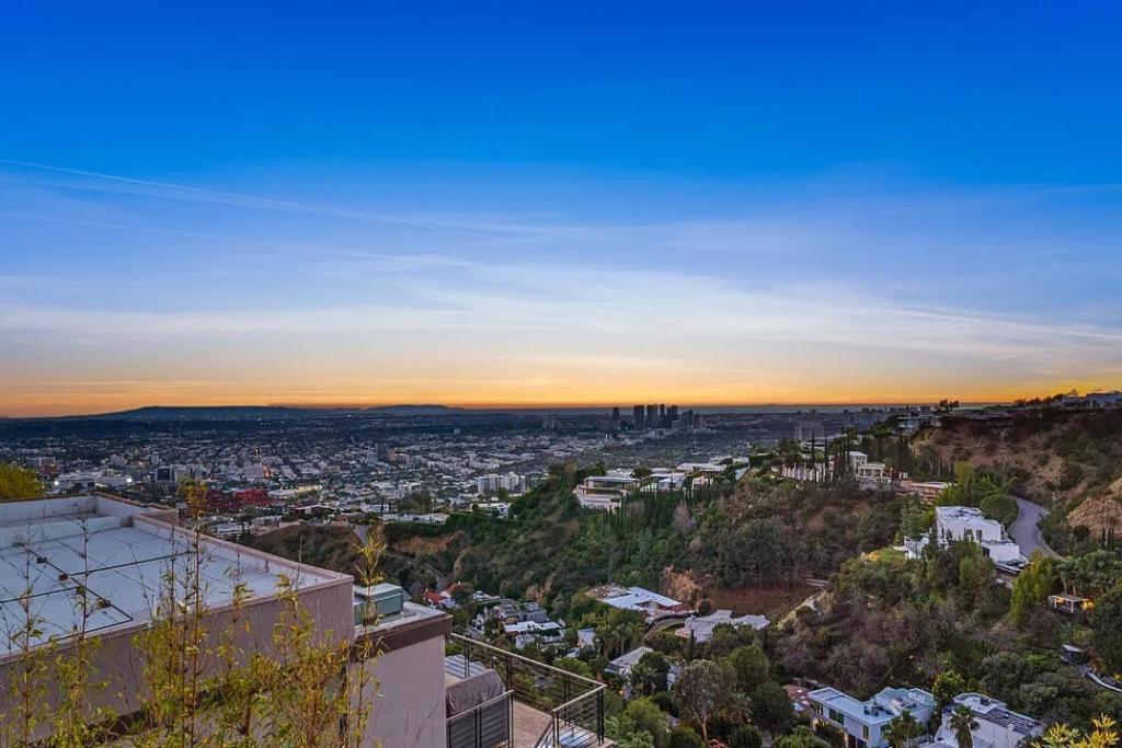 Haslam Terrace * Los Angeles