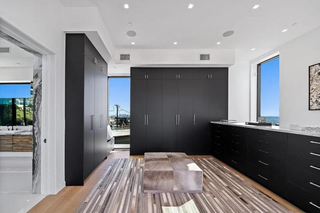 Haslam Terrace Apartment