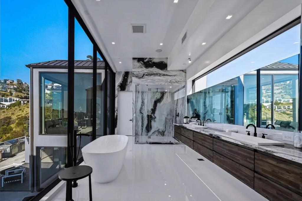 Haslam Terrace Los Angeles