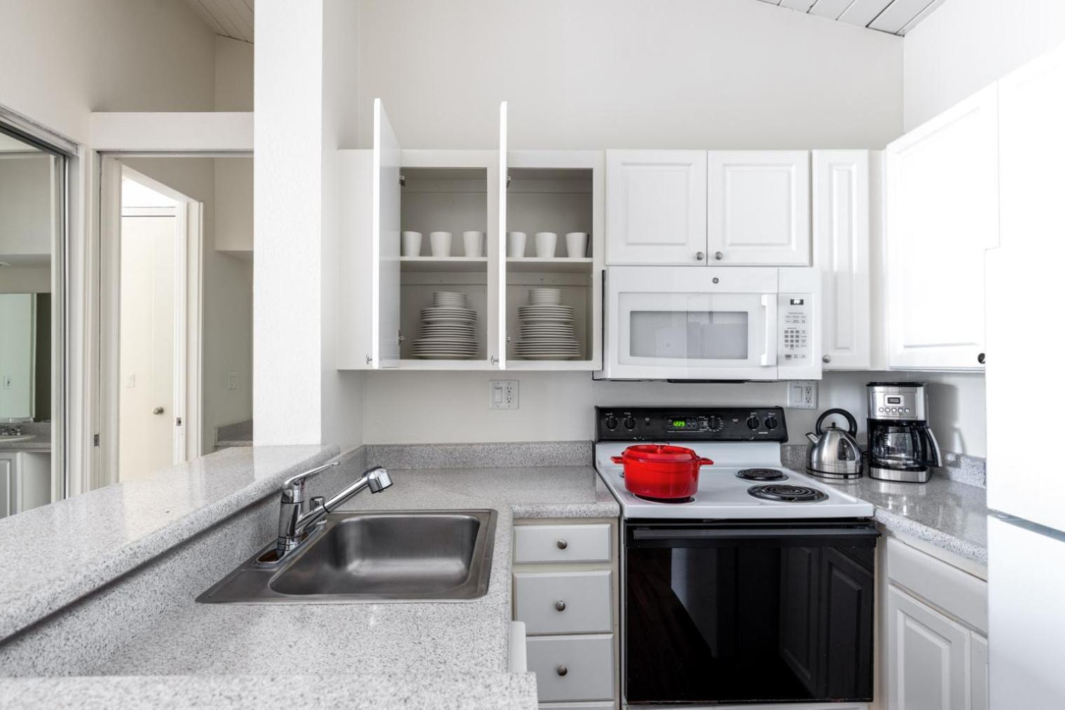 Culver 2br W Gym Pool Nr Shops Lax-329 Apartment Los Angeles