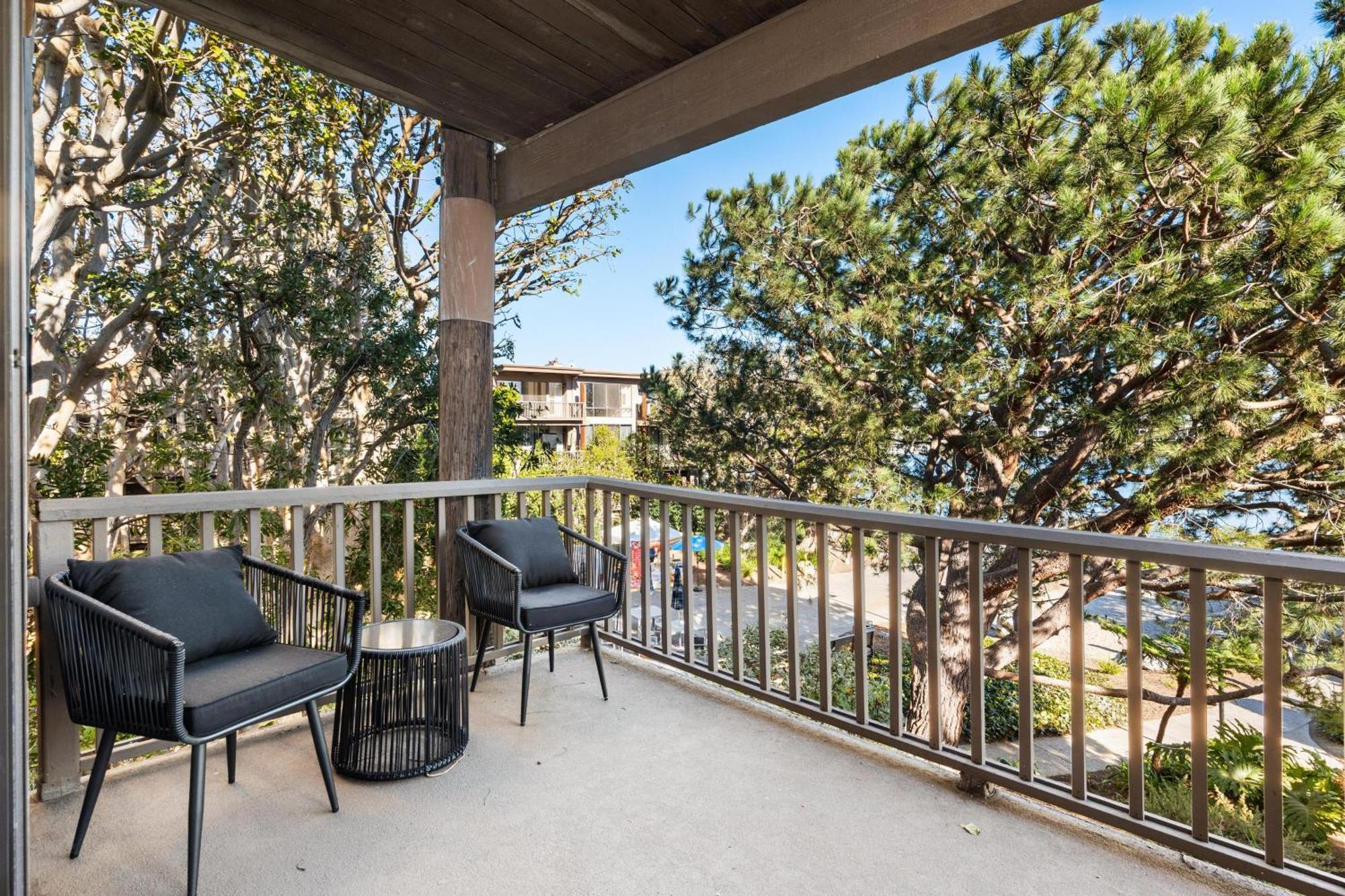 Onyx Oasis - Bold Marina 2br Gem Indoor Fireplace Water View *