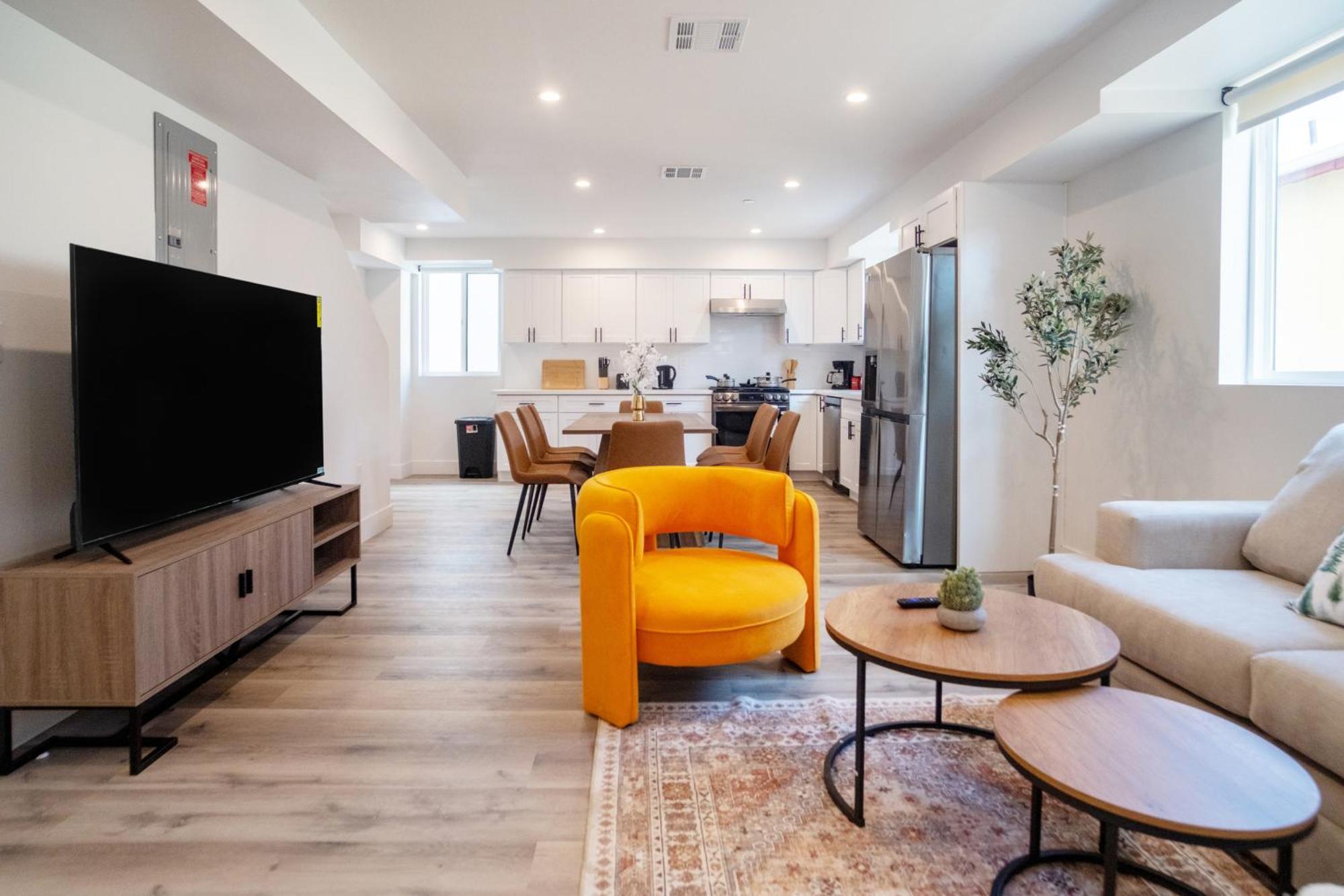 Guest house Chic & Comfortable Space Near Downtown La & Usc *