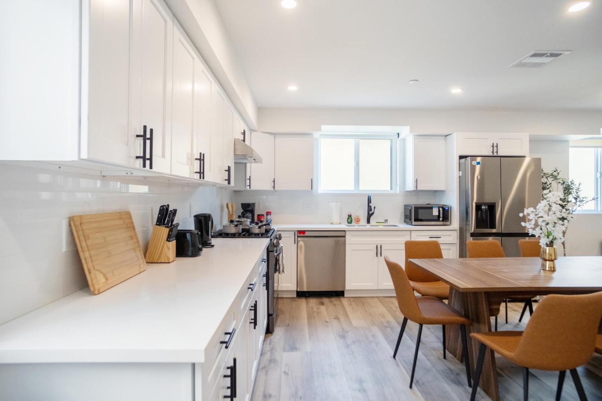 Chic & Comfortable Space Near Downtown La & Usc Los Angeles