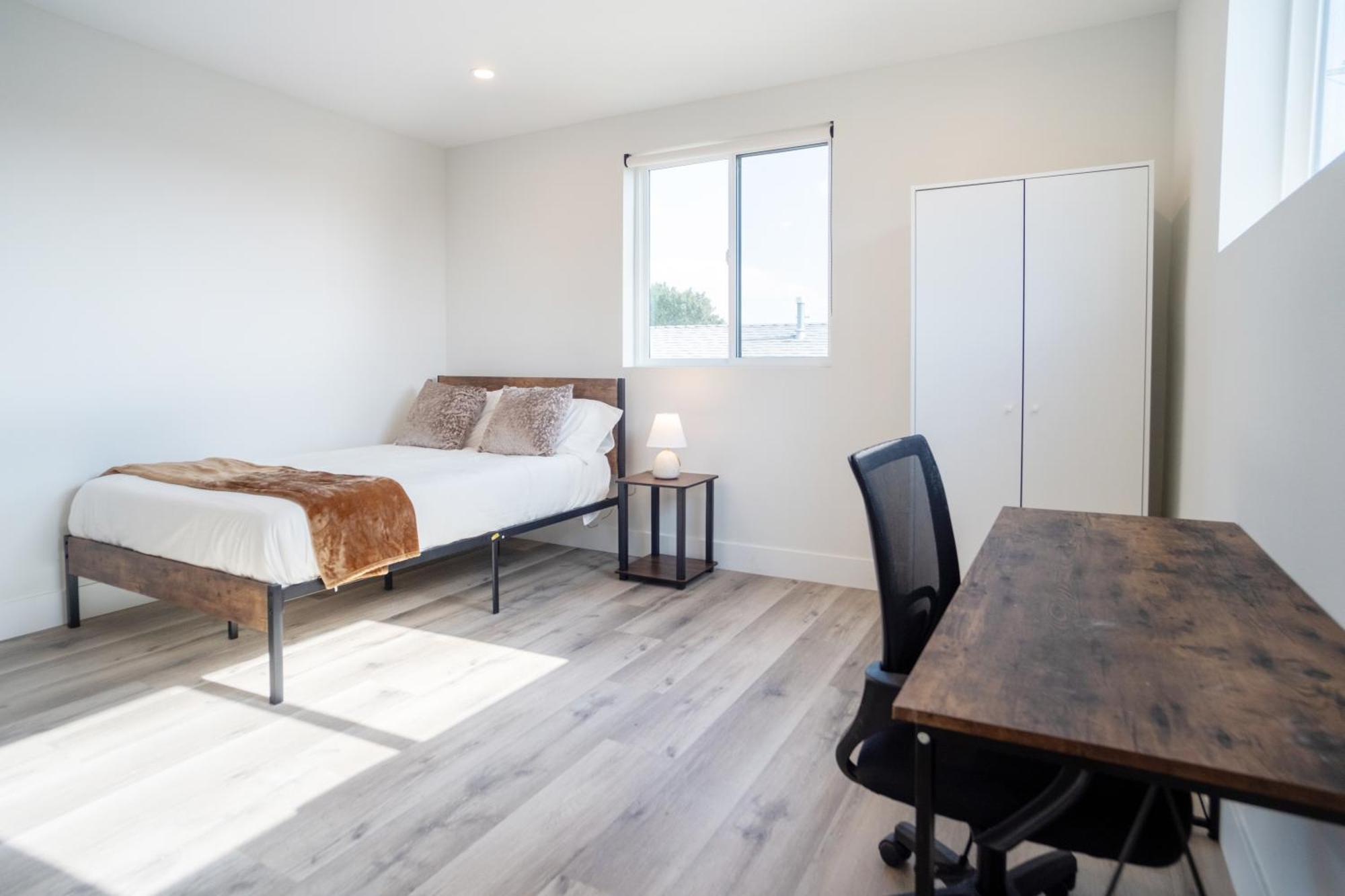 Chic & Comfortable Space Near Downtown La & Usc Guest house *