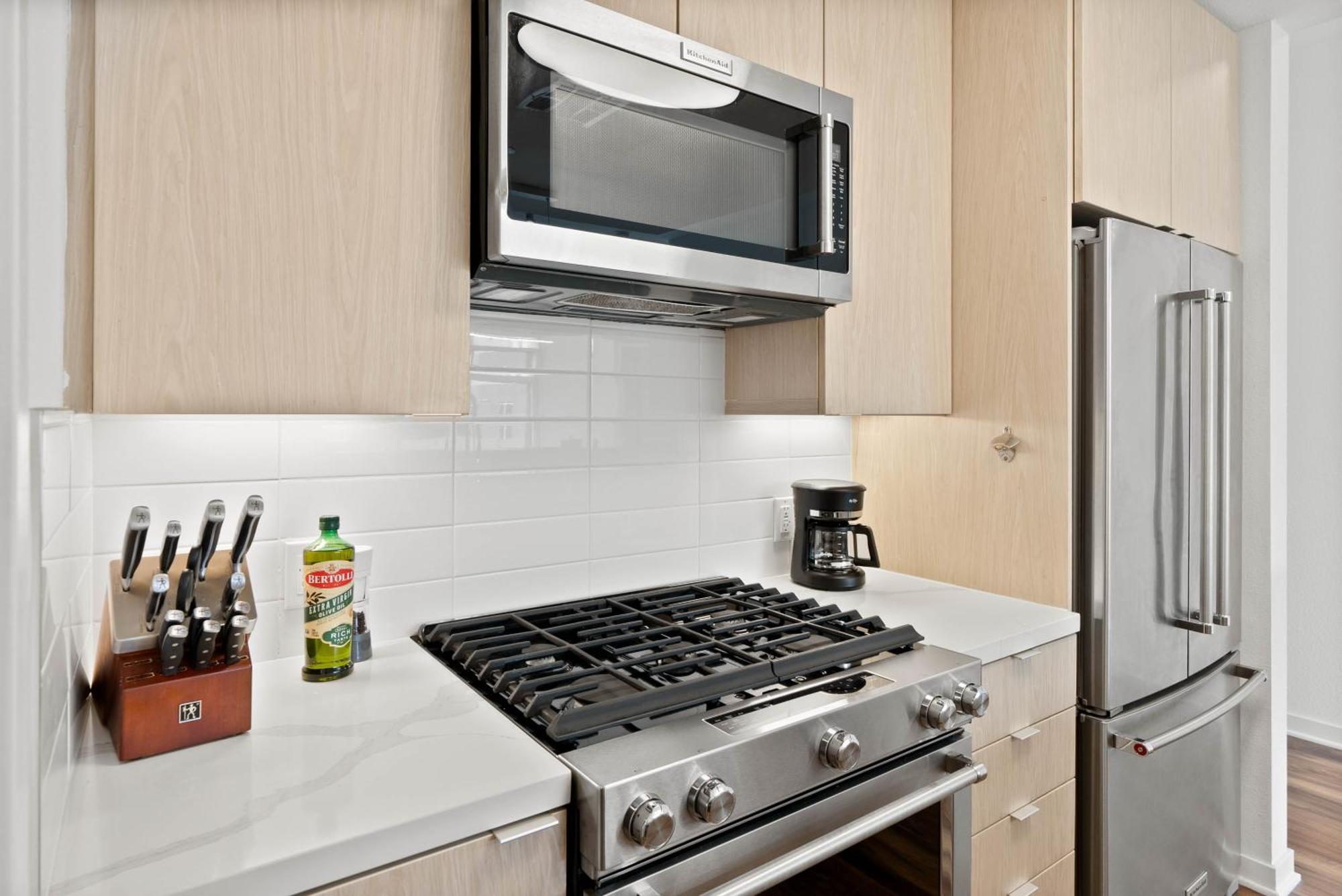 Elegant And Comfortable In Beverly Hills Aparthotel Los Angeles