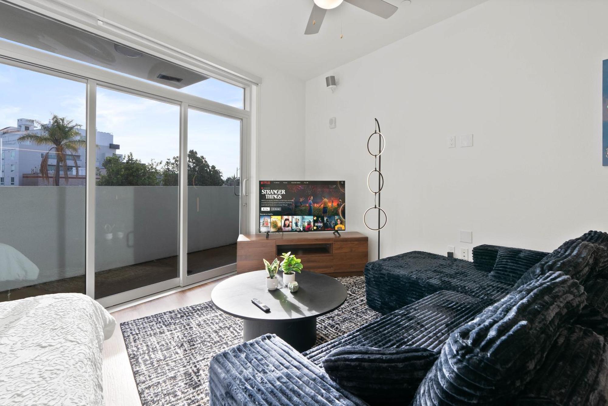 Aparthotel Elegant And Comfortable In Beverly Hills *