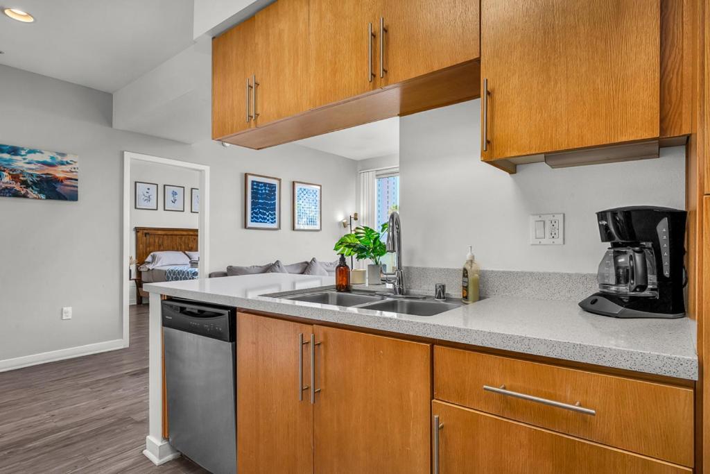 Apartment Santa Monica 2 Bed/ 2 Bath Los Angeles