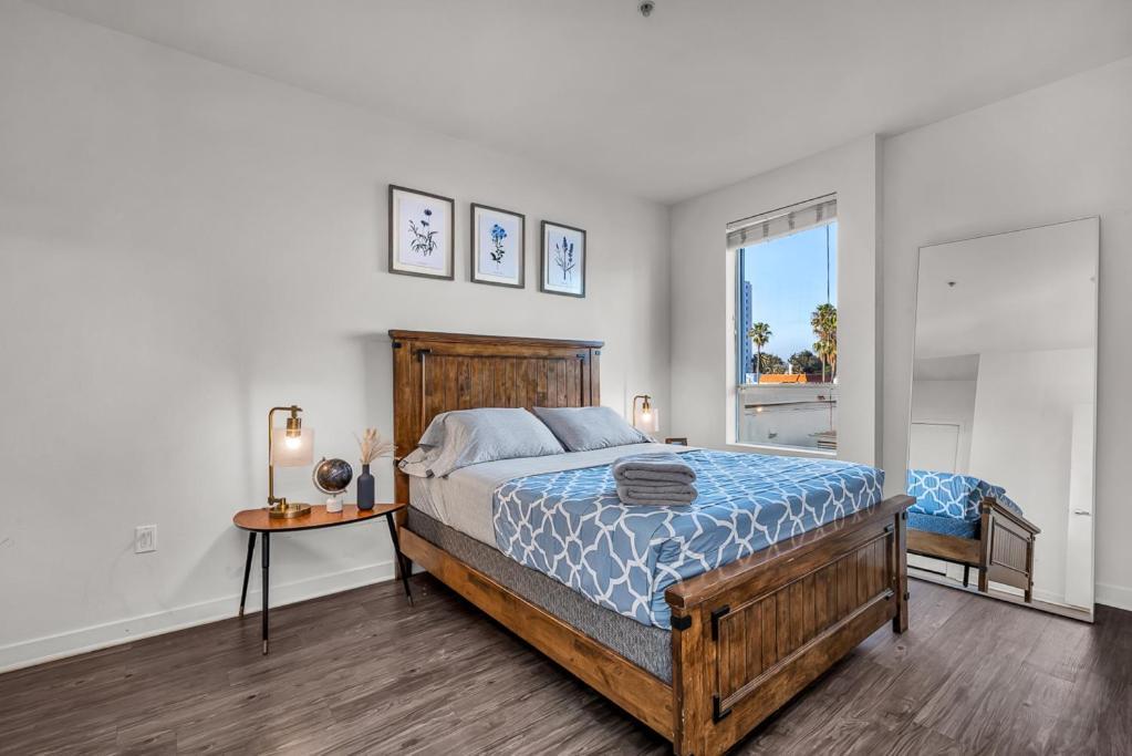 Apartment Santa Monica 2 Bed/ 2 Bath Los Angeles