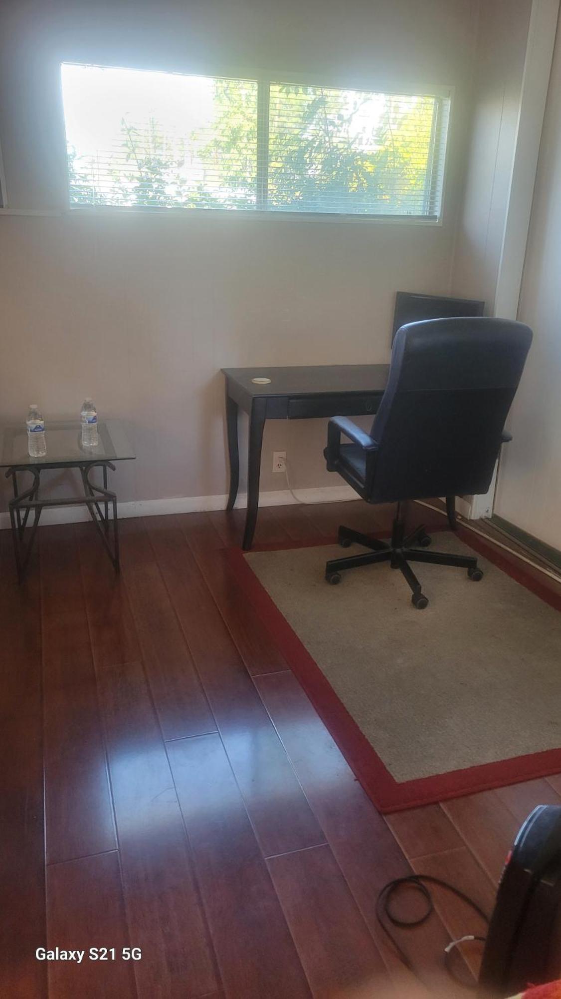 Woodland Hills Priced Homestay