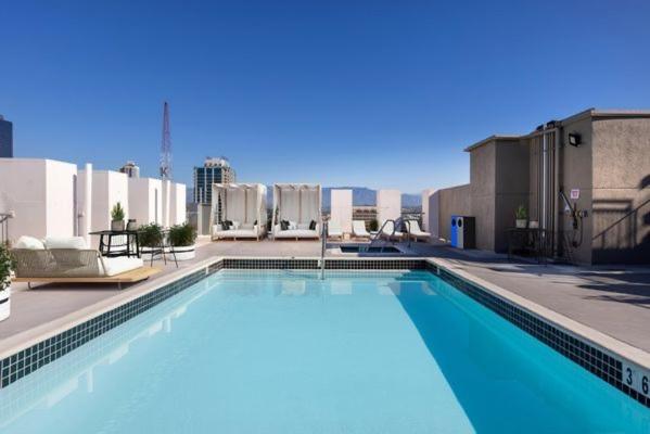 Apartment Huge Downtown La Loft With Rooftop Pool & Jacuzzi Los Angeles