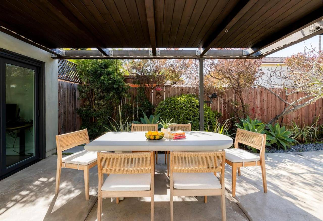 Sun-drenched Spanish Manor In Mar Vista *