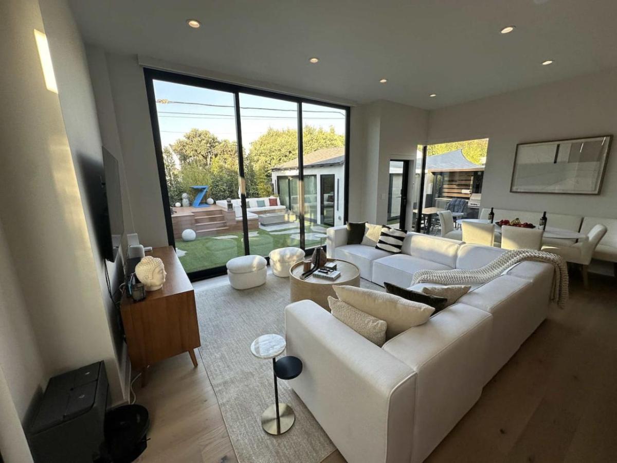 Zenice Luxury - Sauna, Cold Plunge, Holiday home Los Angeles