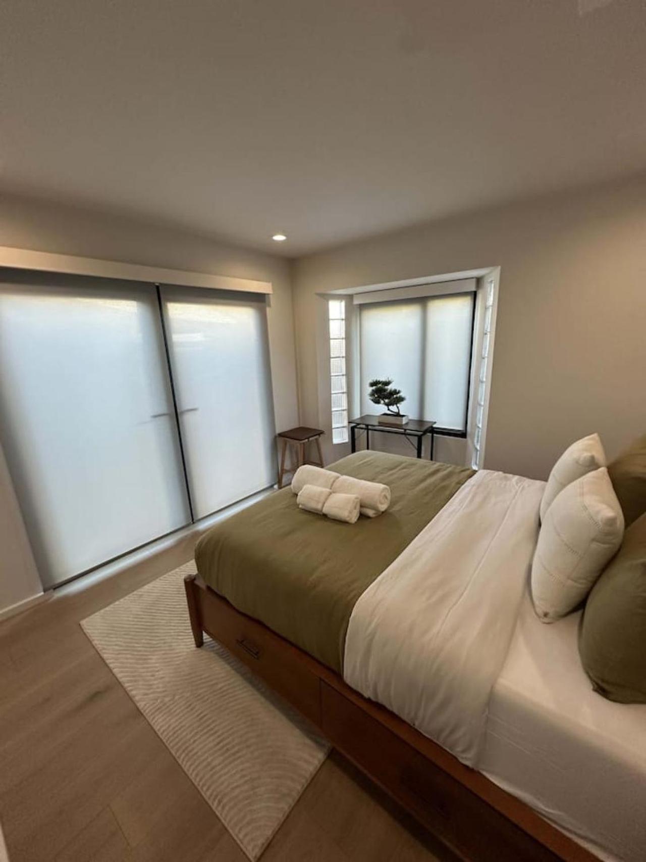Zenice Luxury - Sauna, Cold Plunge, Holiday home Los Angeles