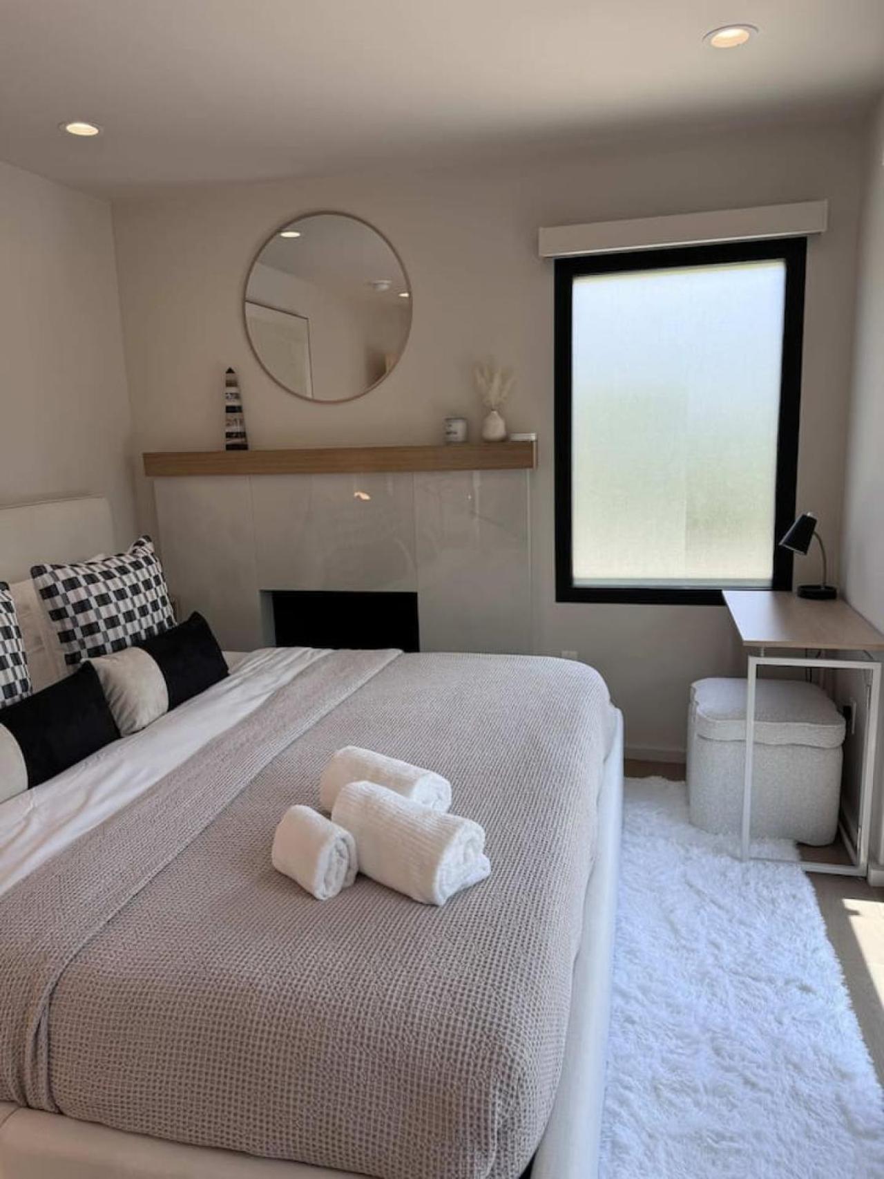 Zenice Luxury - Sauna, Cold Plunge, Holiday home Los Angeles