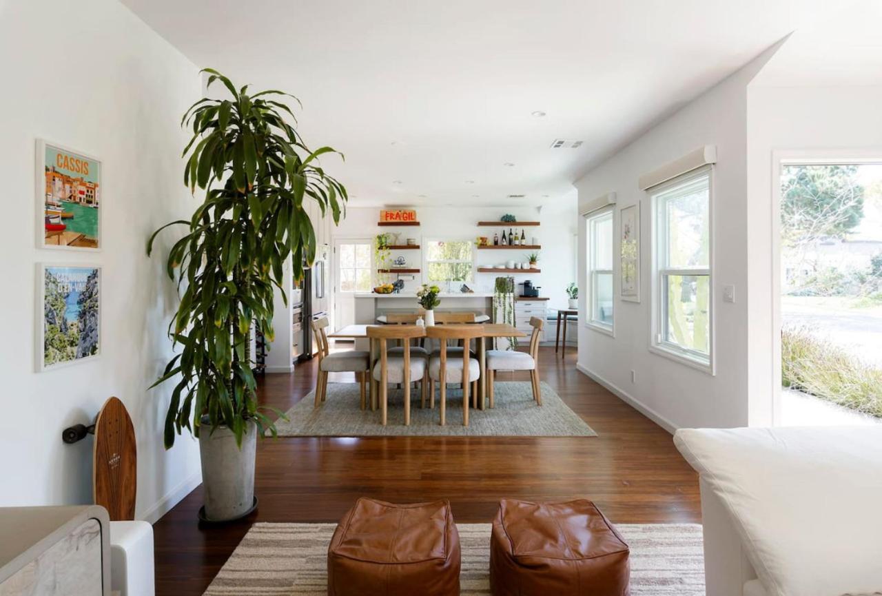 Holiday home Sun-drenched Spanish Manor In Mar Vista Los Angeles