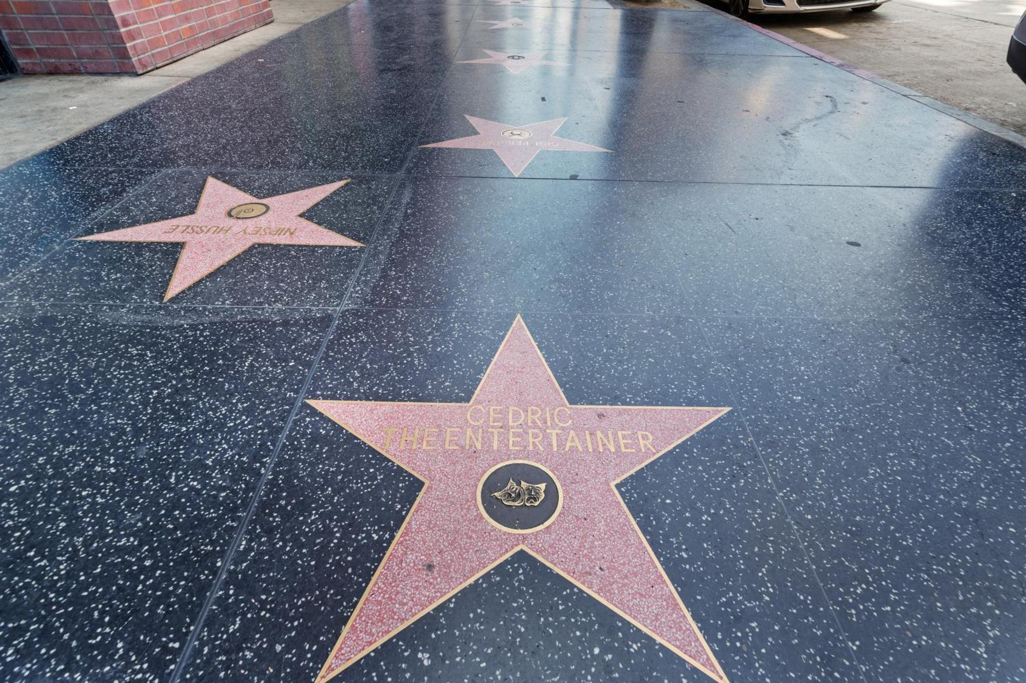 H-wood 3* Los Angeles