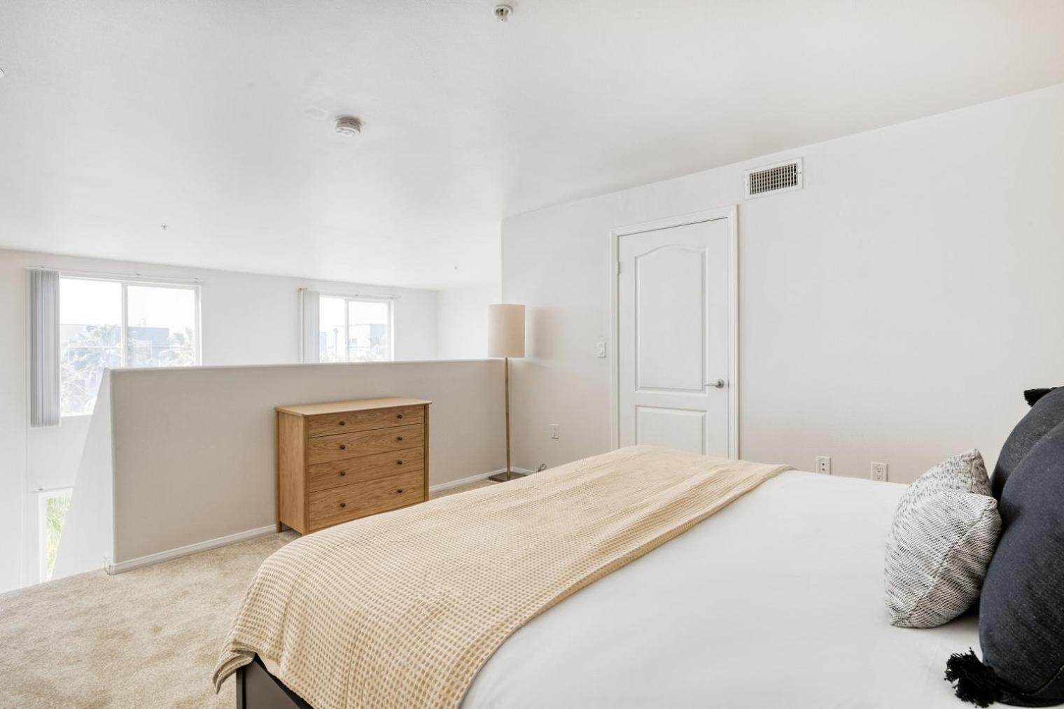 Playa Vista 1br W Gym Pool Nr Hiking Lax-648