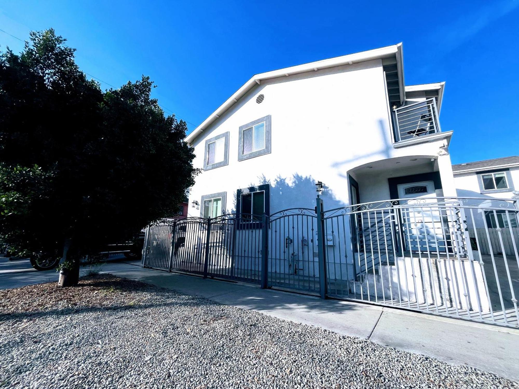 Serenity House Apartment Los Angeles