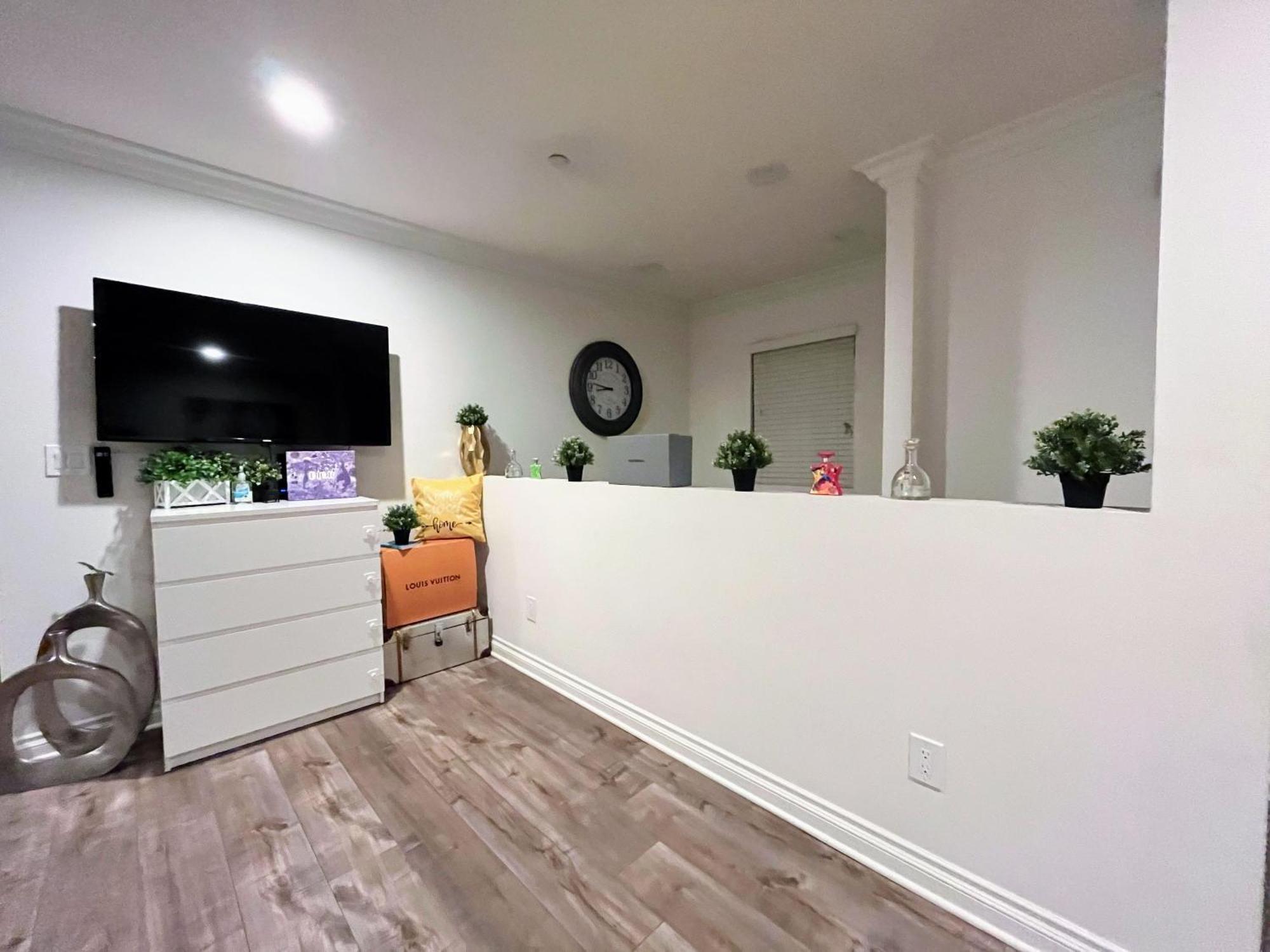 Serenity House * Los Angeles