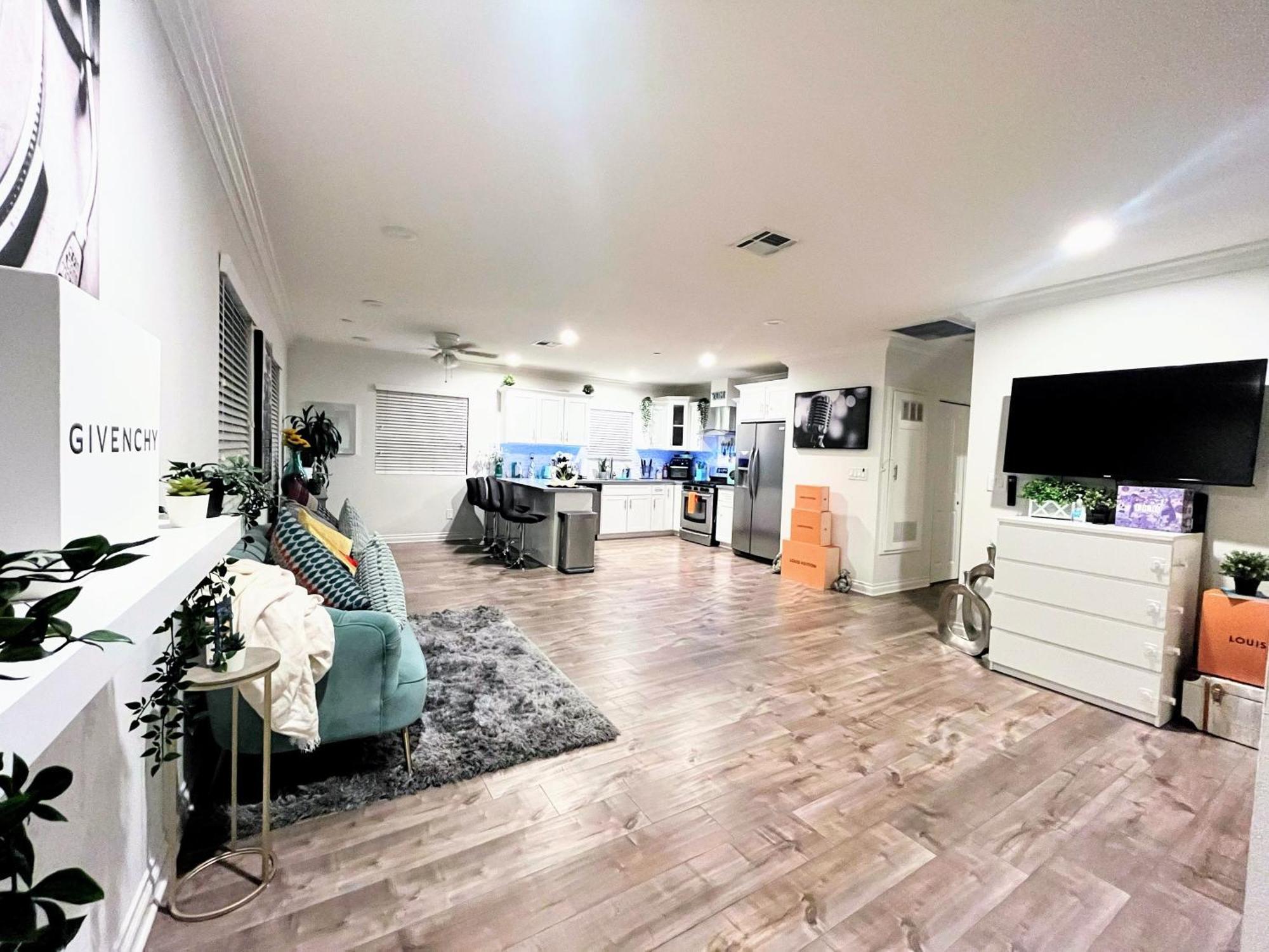 Serenity House Apartment