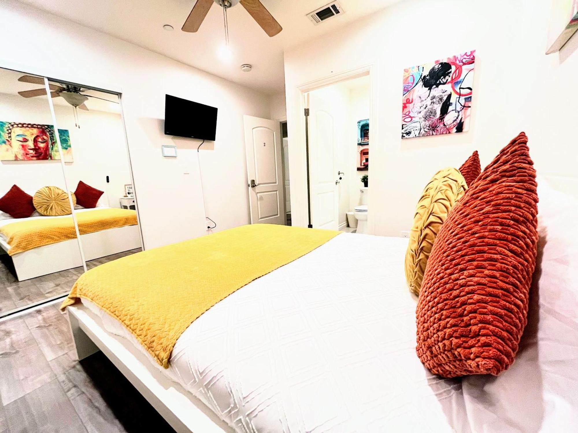 Serenity House Los Angeles
