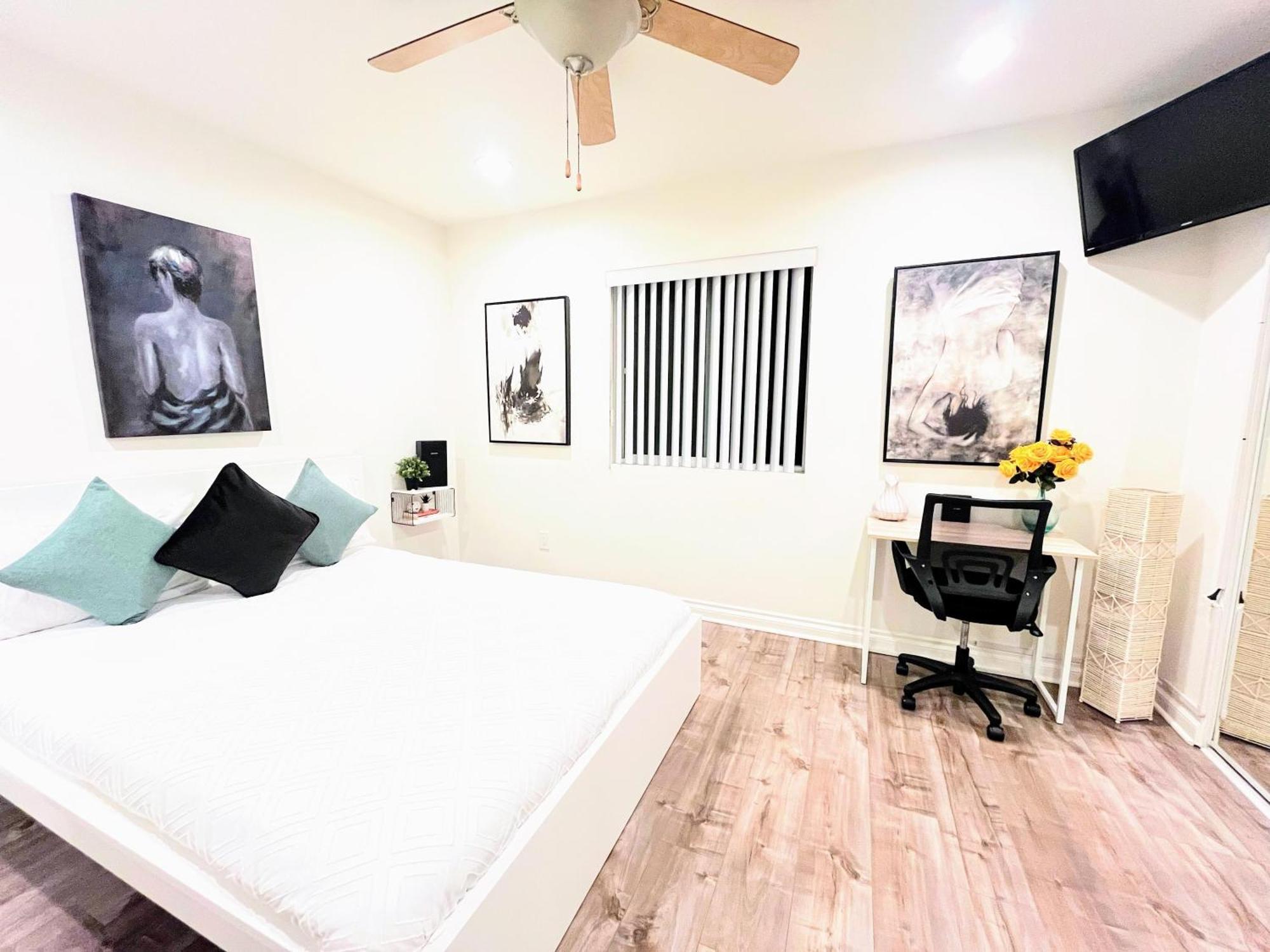 Serenity House Los Angeles
