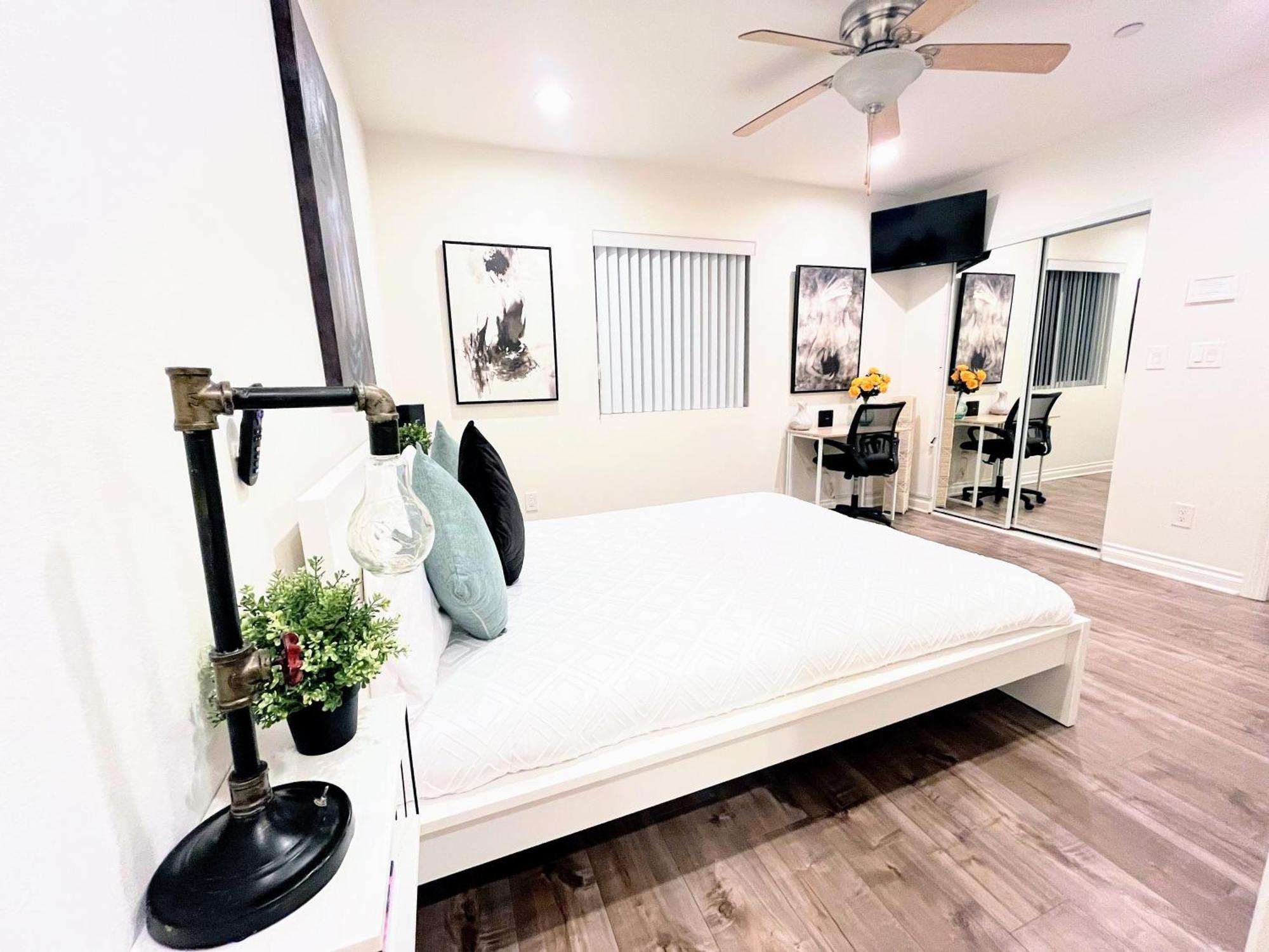 Apartment Serenity House Los Angeles