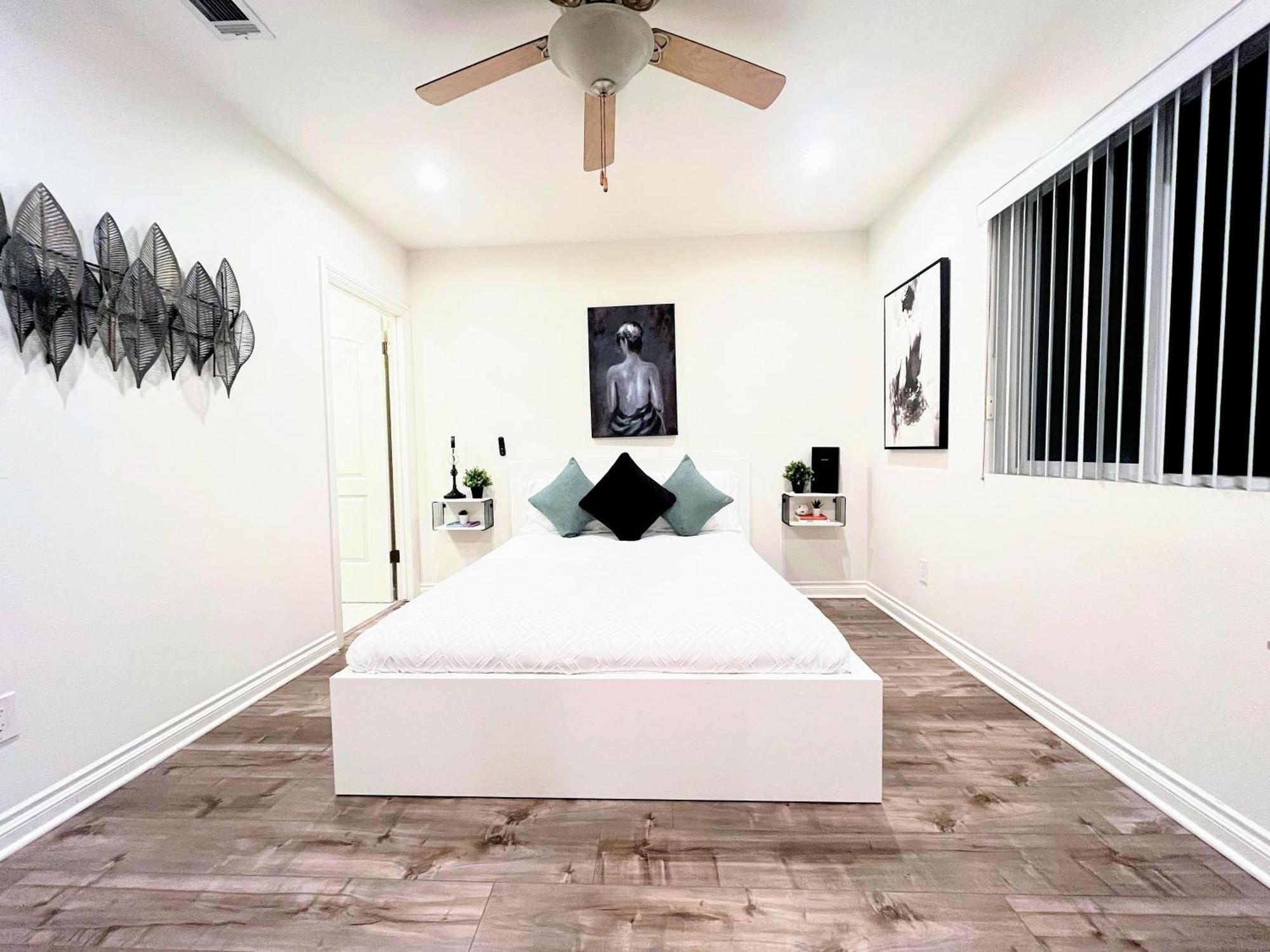 Serenity House Apartment Los Angeles
