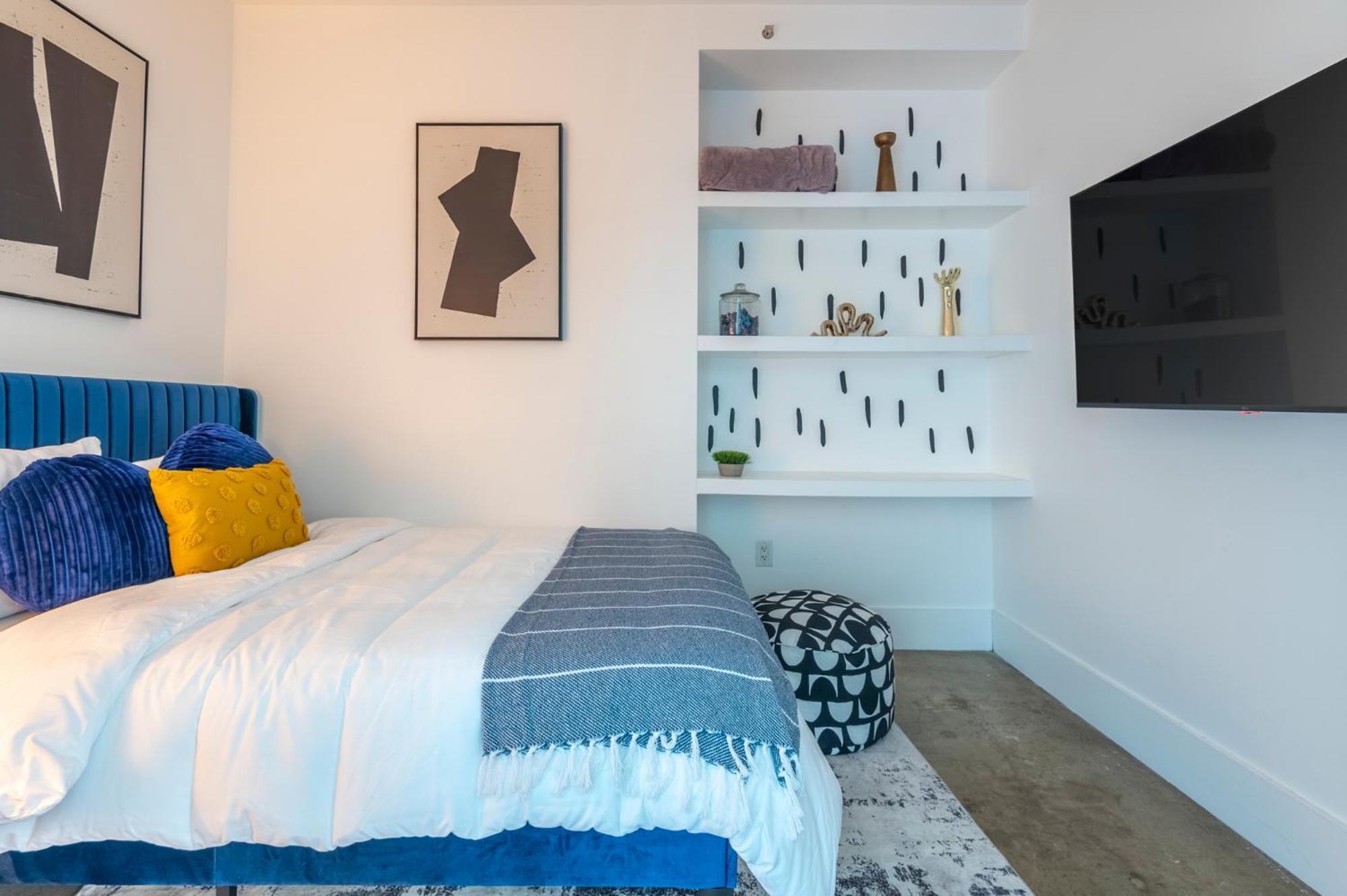 Urban Luxe Loft * Los Angeles