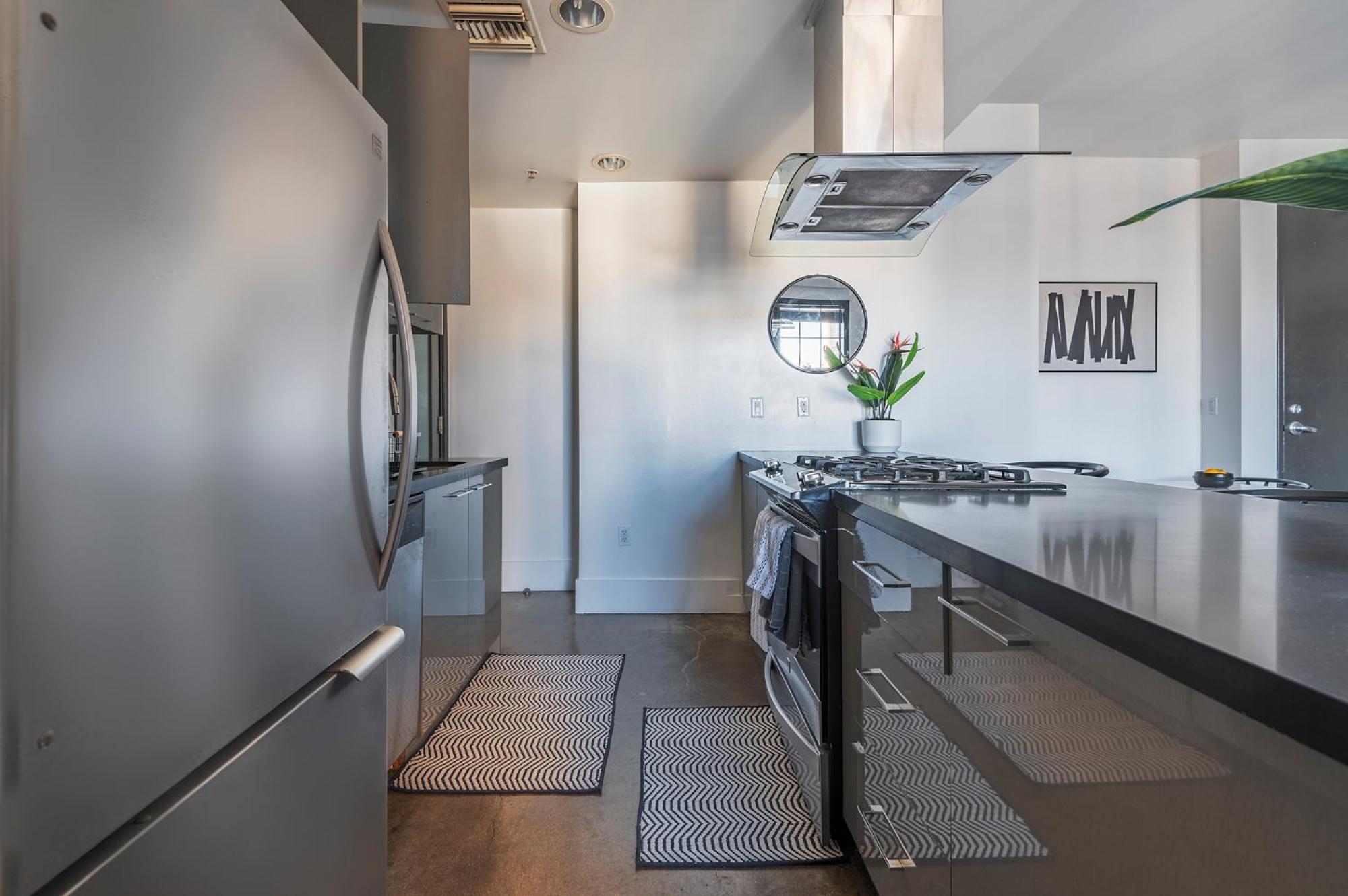 Urban Luxe Loft * Los Angeles