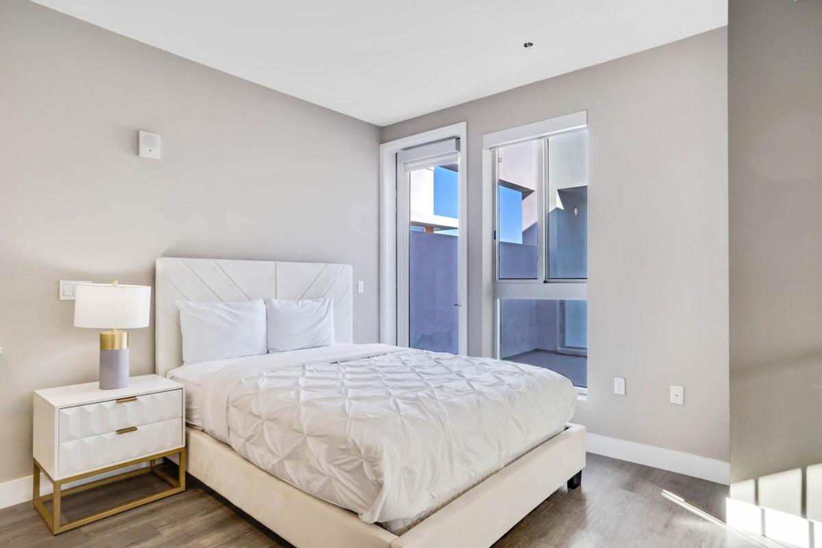 Weho Paradise 3b2b Loft With Parking *