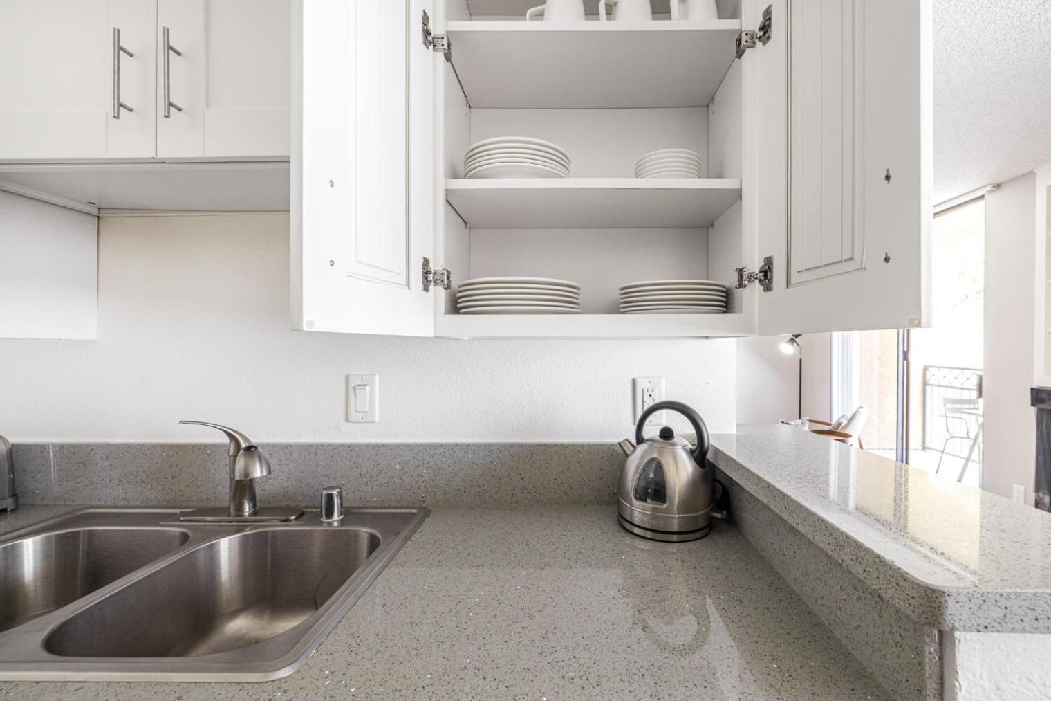 Westwood 1br W Gym Pool Nr Ucla Lax-265