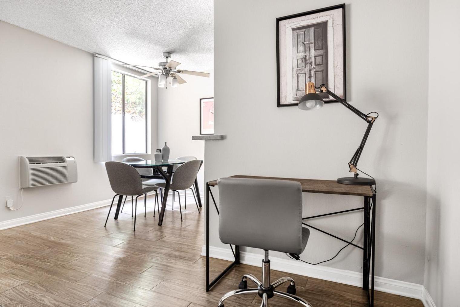 Westwood 1br W Gym Pool Nr Ucla Lax-265 Apartment Los Angeles
