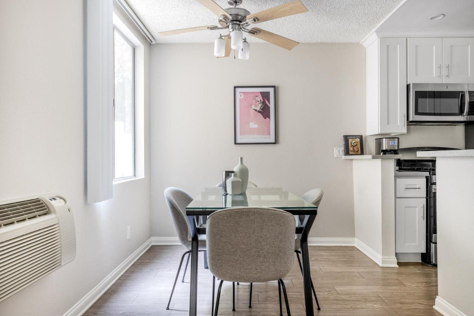 Westwood 1br W Gym Pool Nr Ucla Lax-265 Los Angeles