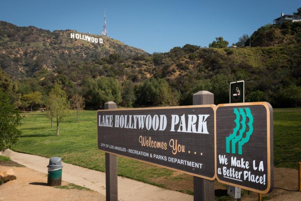 Spacious 3bd 3ba With Iconic Hollywood Sign Views From Balcony & Roofdeck! Apartamento *