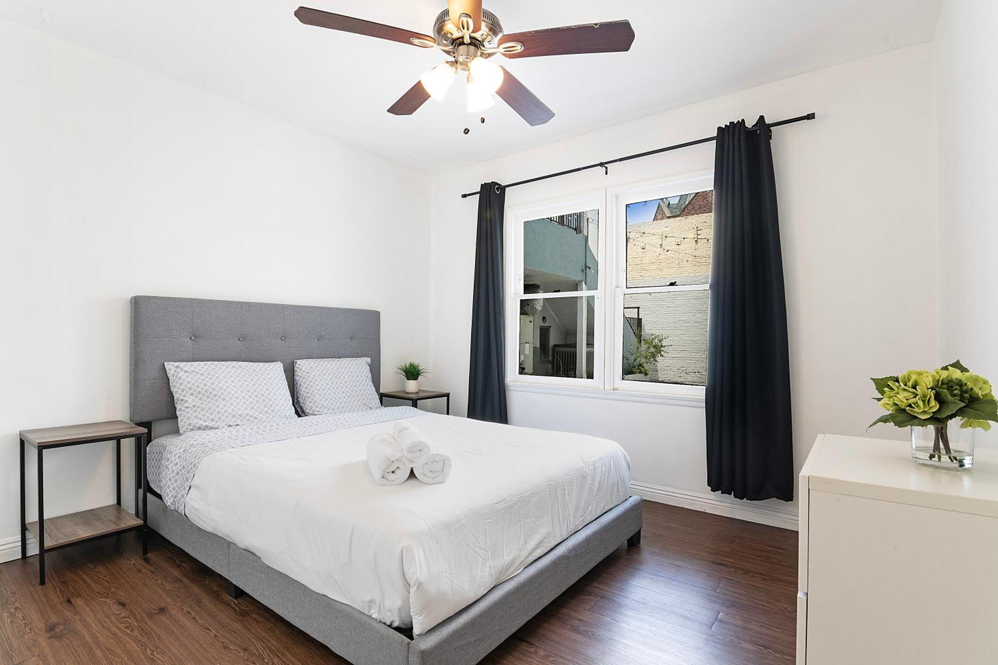 Ground-floor 1-bedroom By Beverly Hills Steps From Restaurants, Cafes And Shopping *