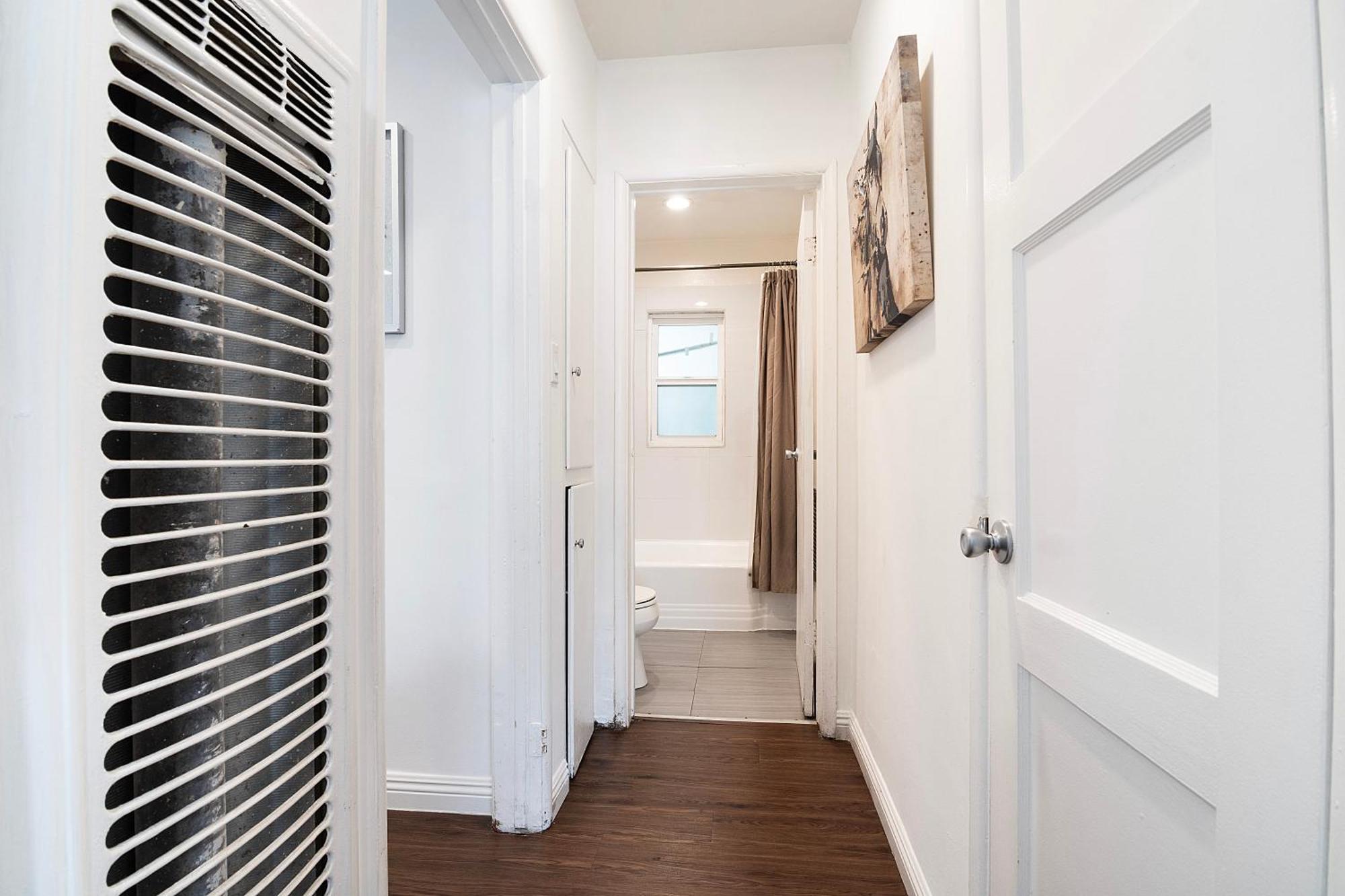 Apartment Ground-floor 1-bedroom By Beverly Hills Steps From Restaurants, Cafes And Shopping *