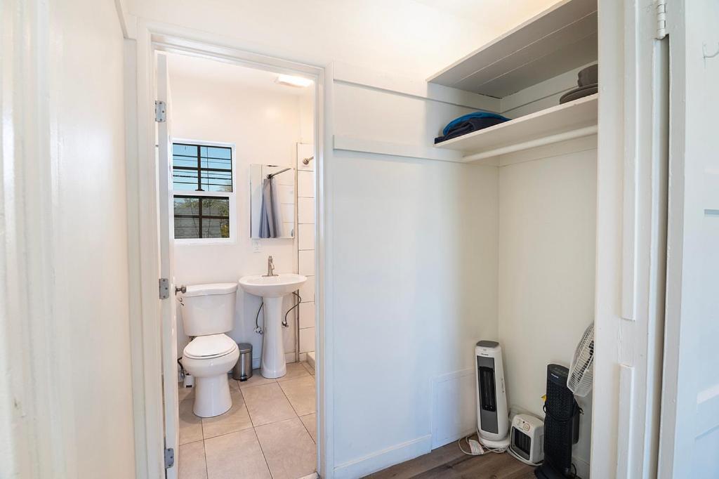 Cozy 2nd-floor Just A Block From Beverly Hills & La Attractions Los Angeles