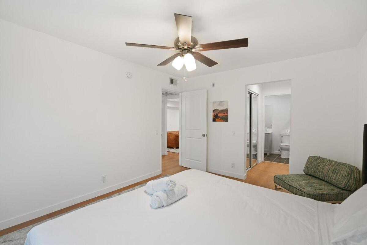 2br Bonus With Pool Access Near Universal *