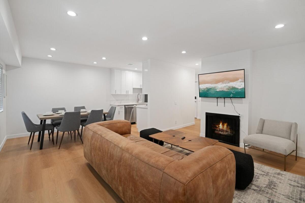 2br Bonus With Pool Access Near Universal Apartment
