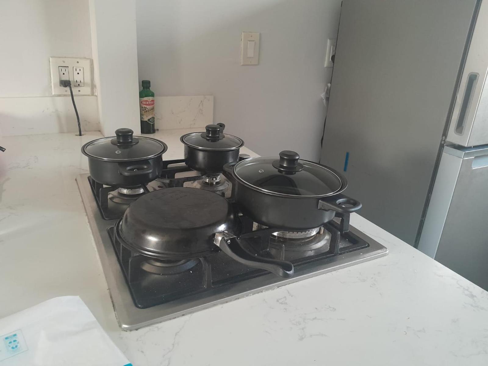 West La Chariton Apartment *