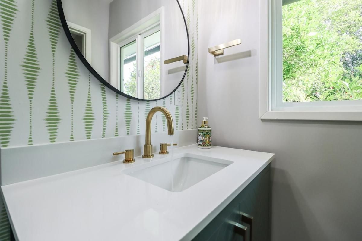 The Topanga Village Retreat -heart Of The Valley Villa *
