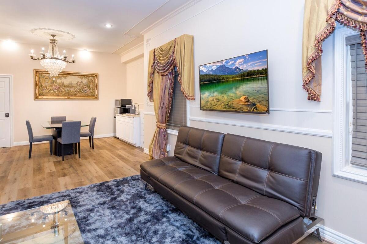 Apartment Spacious 2br With Kitchenette And Dining In Beverly Hills Los Angeles