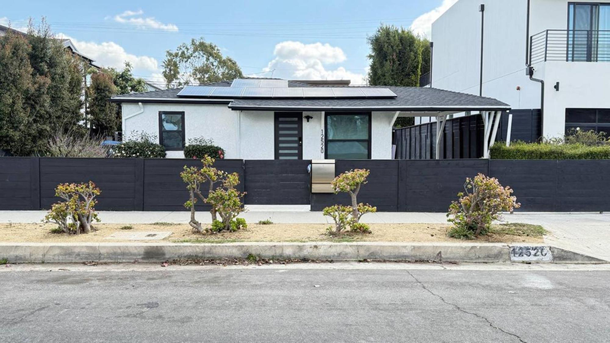 Modern 2br Stylish & Cozy Unit Bed & Breakfast *