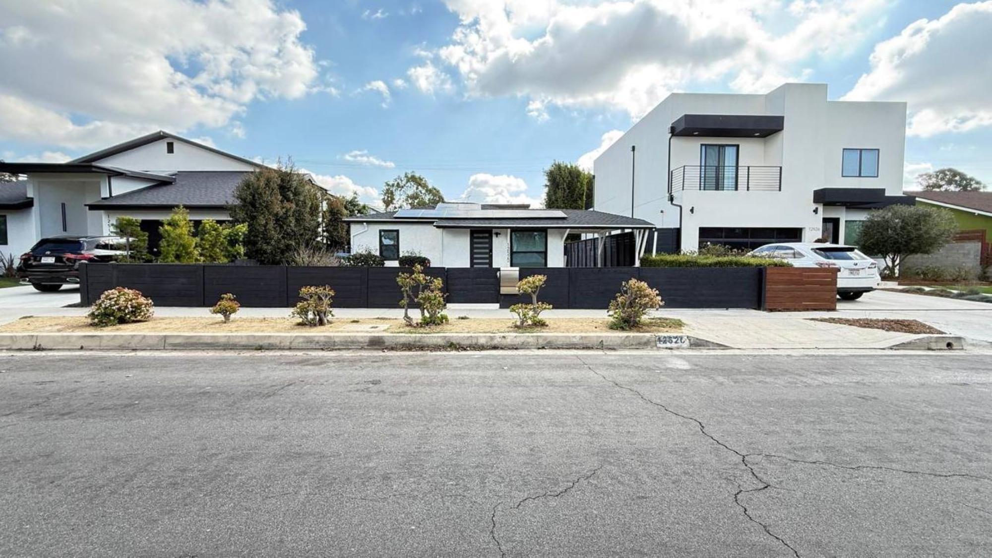 Bed & Breakfast Modern 2br Stylish & Cozy Unit