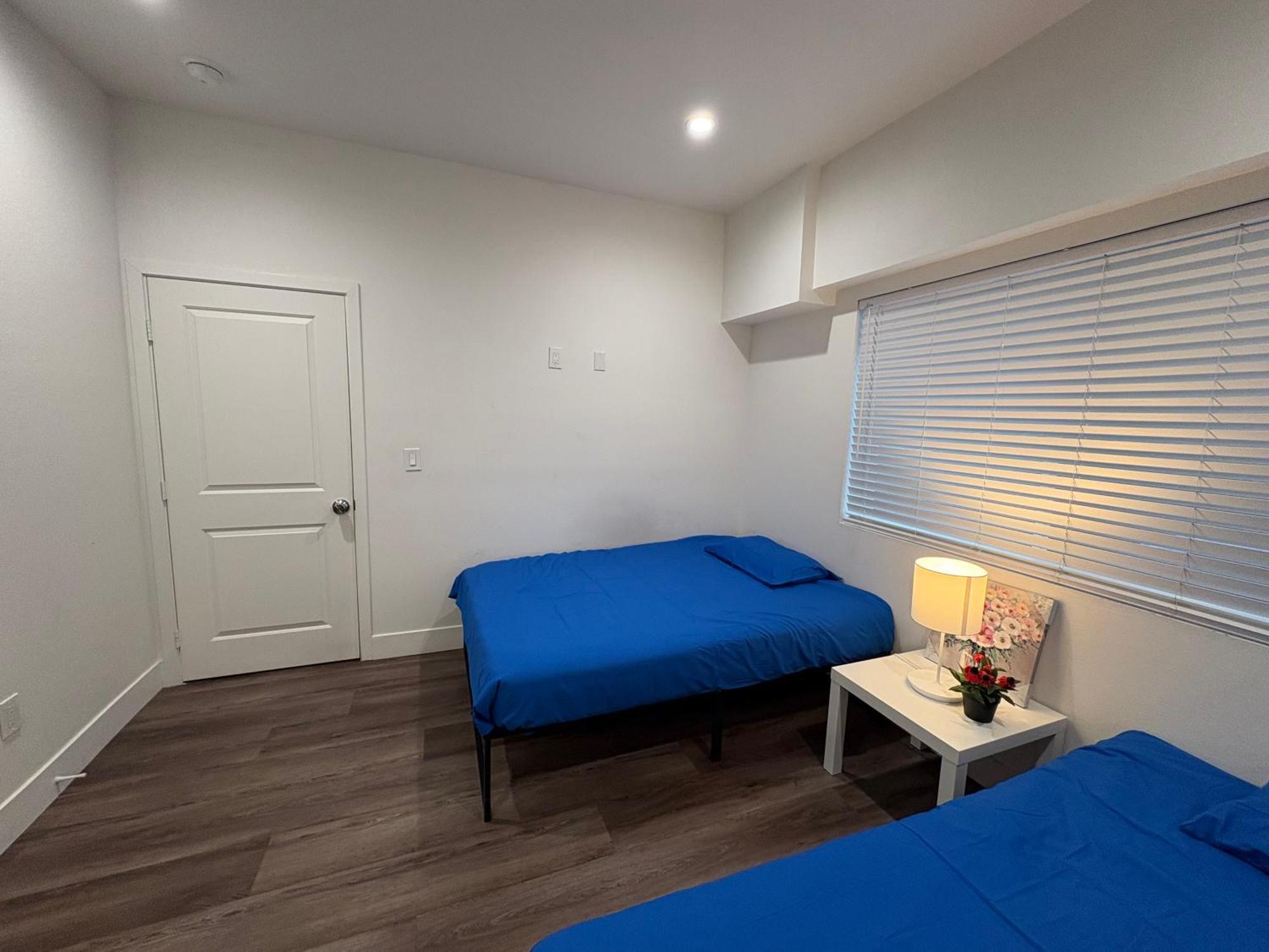 Hostel The Blue *