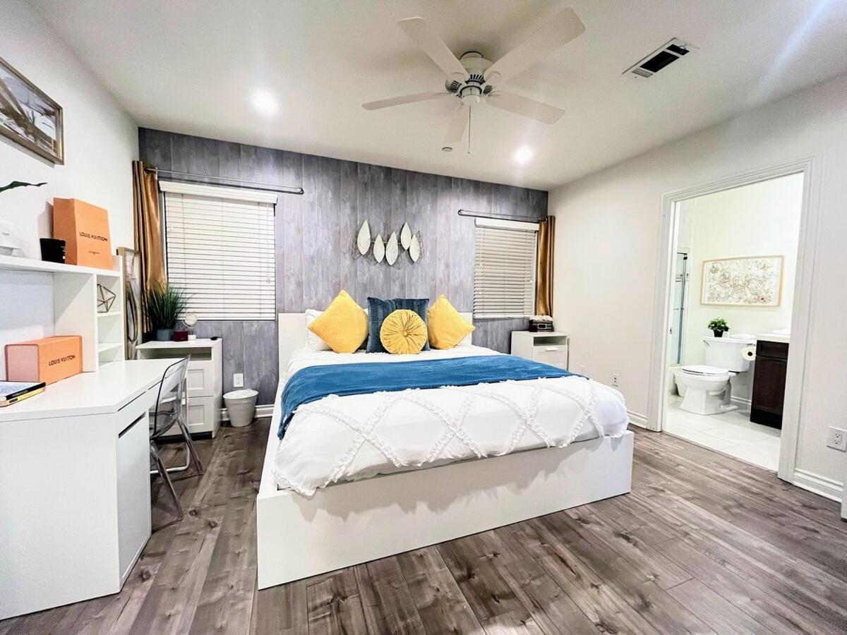 Apartment Tr2 4b 3bath Usc Crypto Sofi Universal Parking Los Angeles