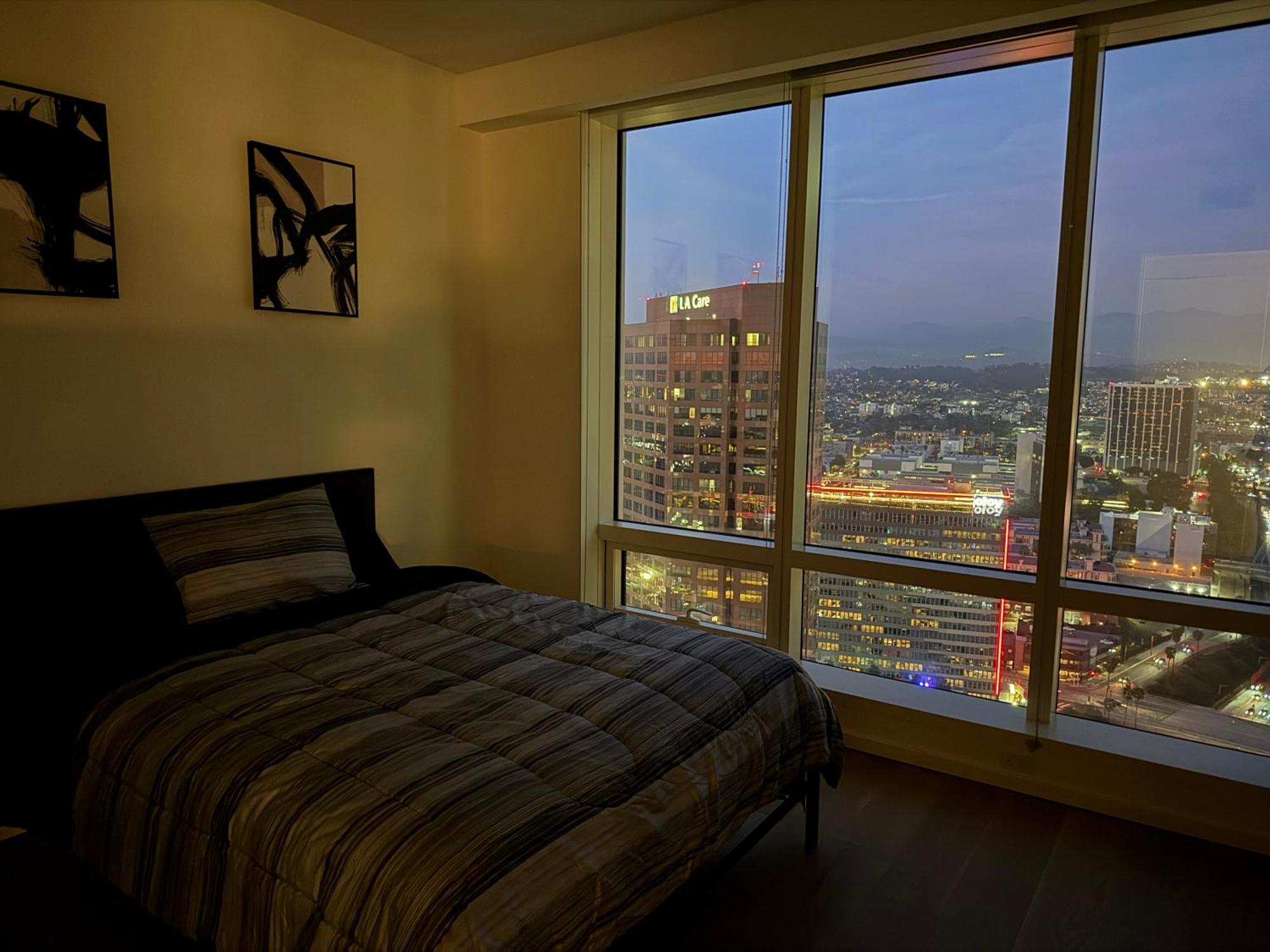 Apartment Sky View 2 Bed 2 Bath Penthouse In Heart Of Dtla