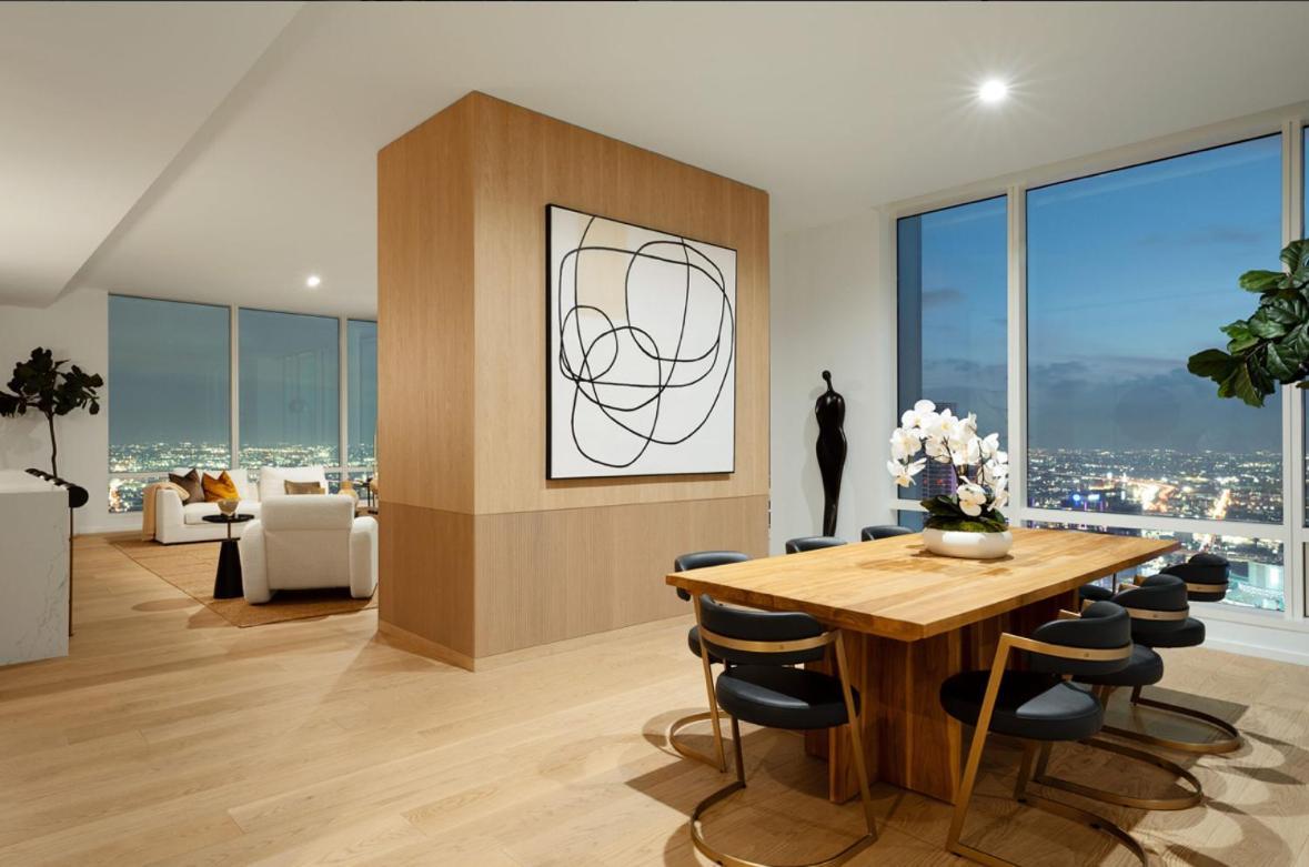 Apartment Sky View 2 Bed 2 Bath Penthouse In Heart Of Dtla *